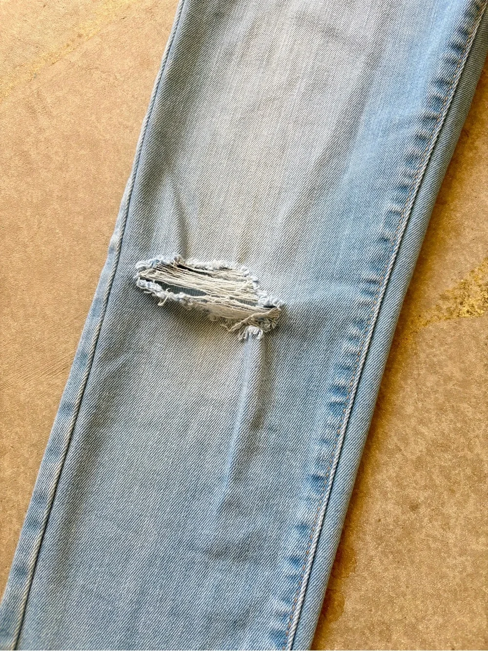 Old Navy Light Blue Distressed High-Rise Girl’s Jeans